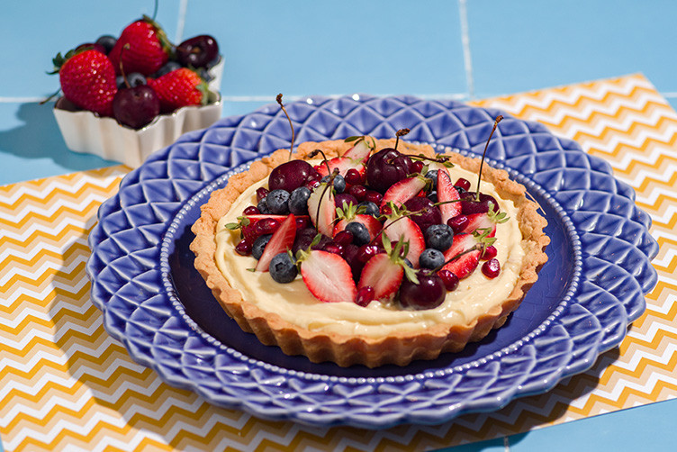 Torta de Baunilha e Frutas Vermelhas