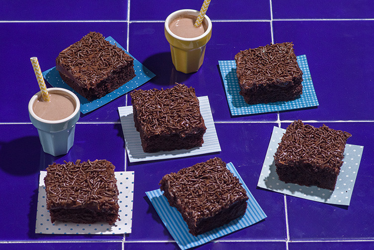 Bolo de Chocolate com Brigadeiro